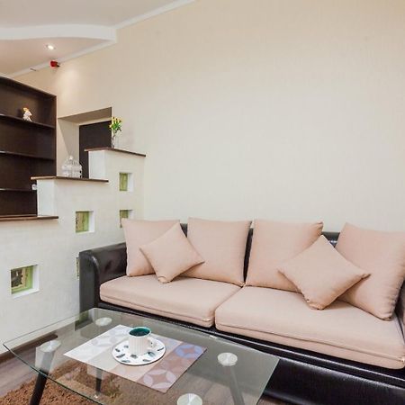 קייב Navit Apartments With Breakfast,Near The Railway Station, The City Center, The Park מראה חיצוני תמונה