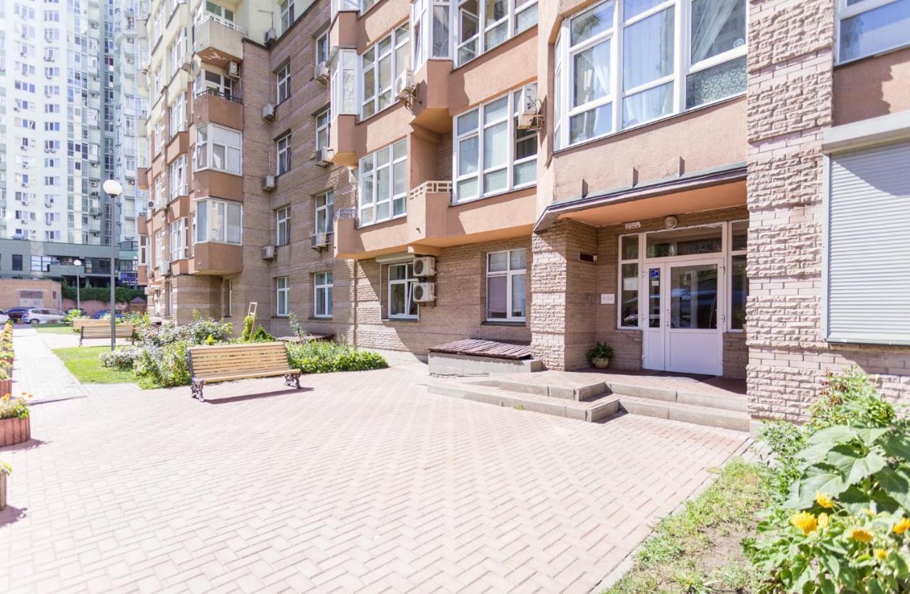 קייב Navit Apartments With Breakfast,Near The Railway Station, The City Center, The Park מראה חיצוני תמונה