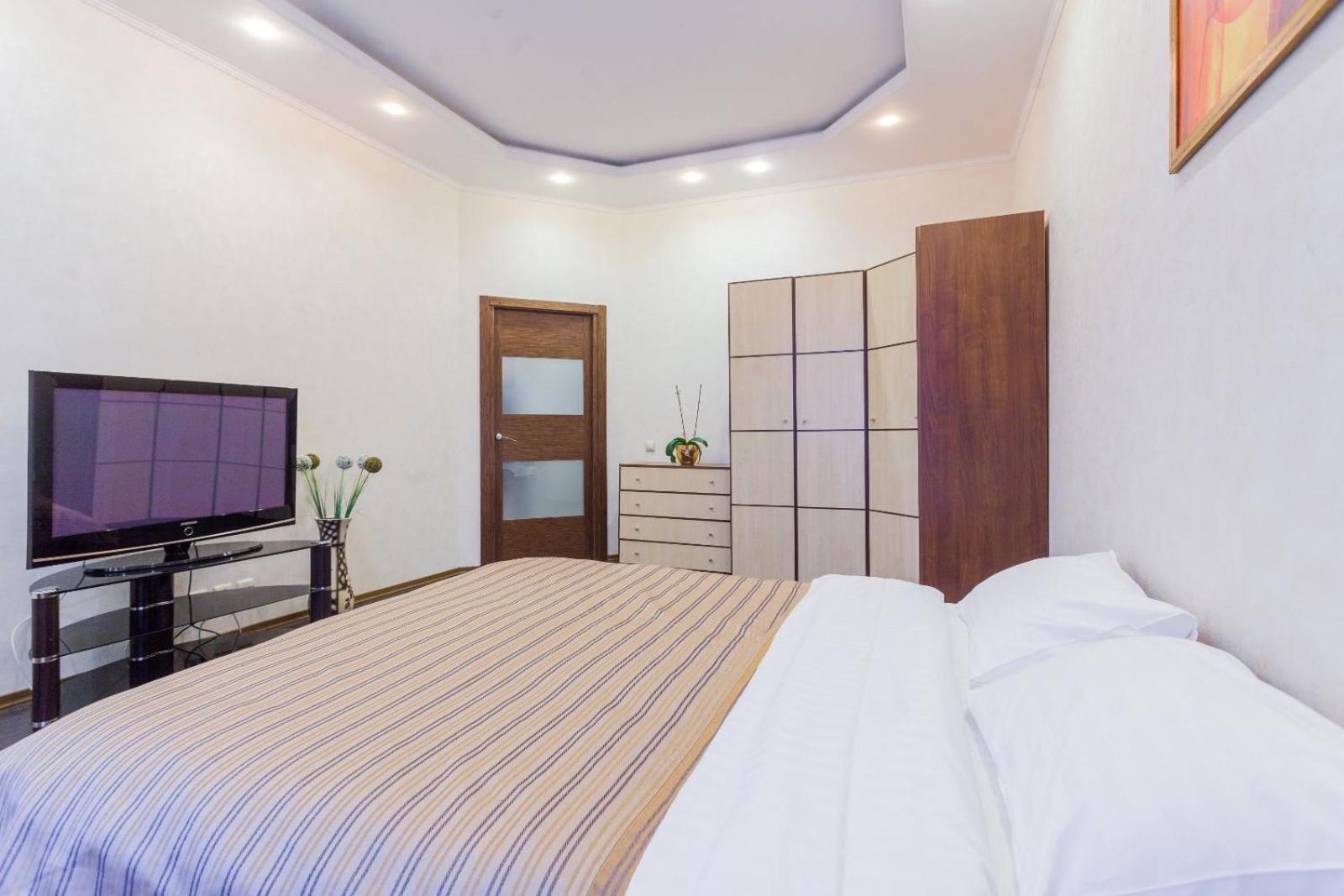 קייב Navit Apartments With Breakfast,Near The Railway Station, The City Center, The Park מראה חיצוני תמונה